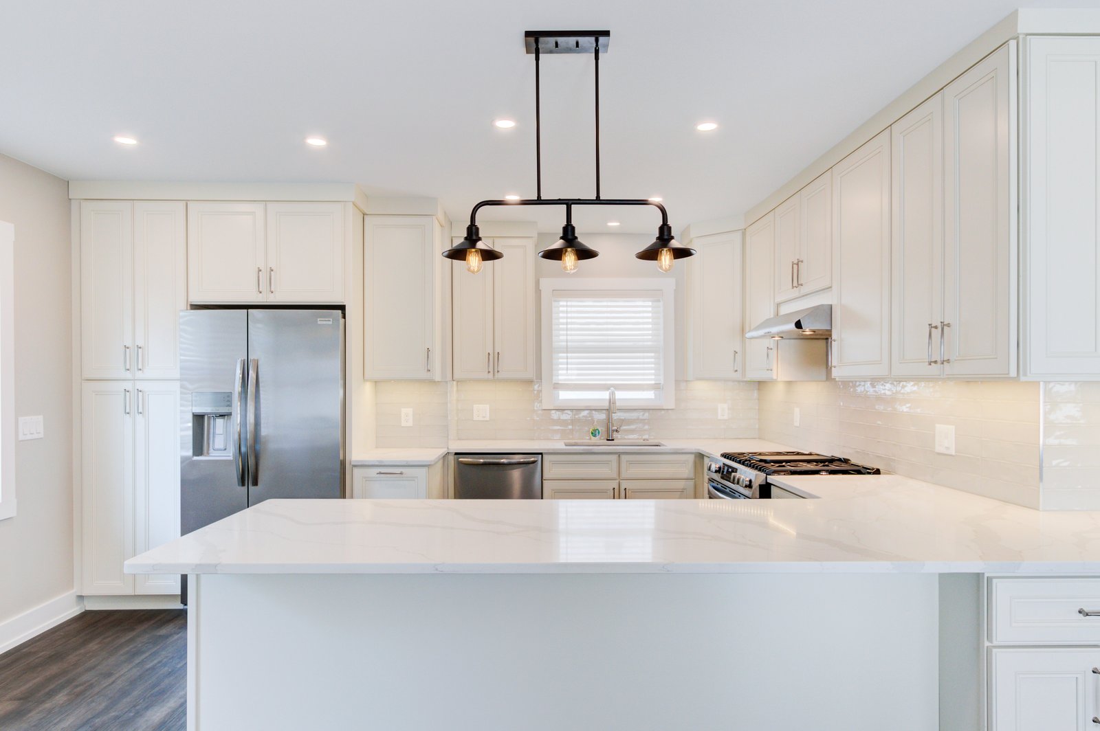 Hazelhurst + Remodel kitchen island by Reschka Design Build