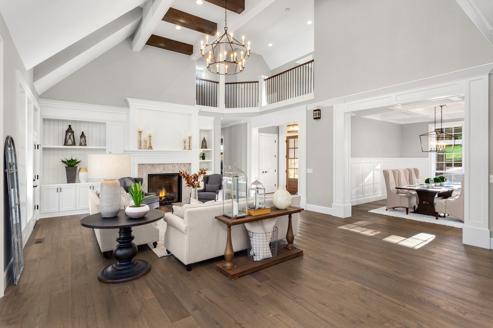 Oakwood + Haven living room chandelier design by Reschka Design Build