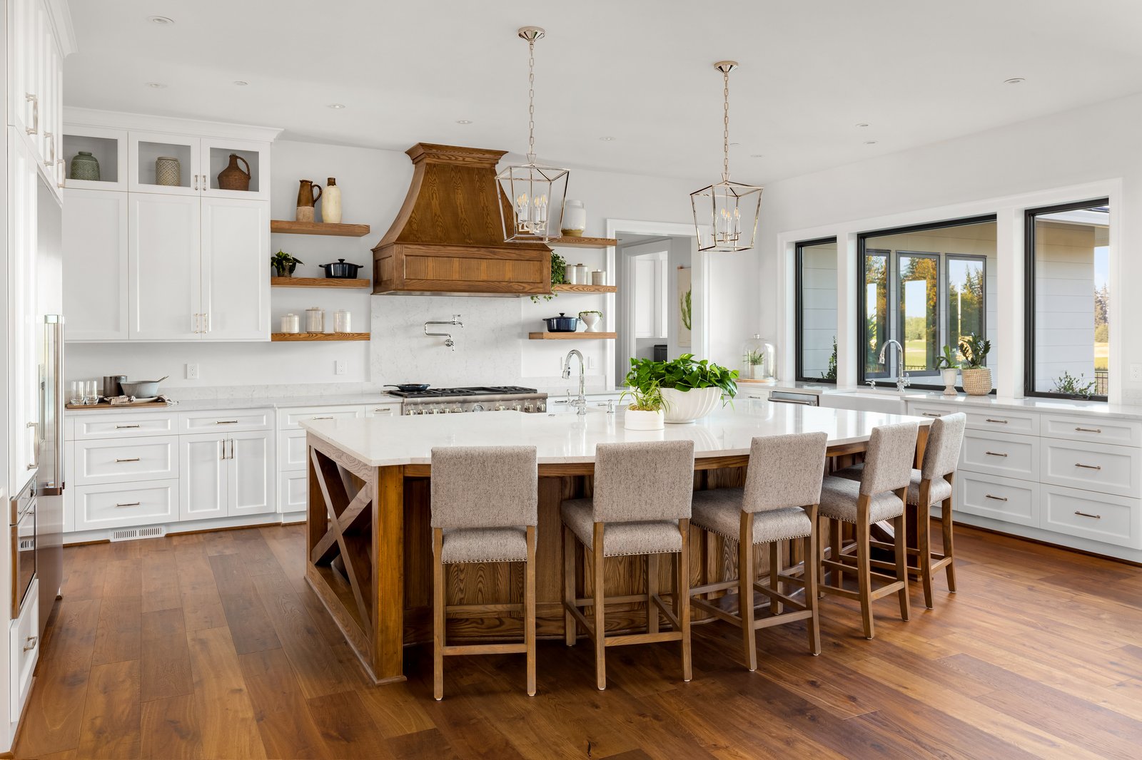 Woodland + Estate open concept kitchen by Reschka Design Build